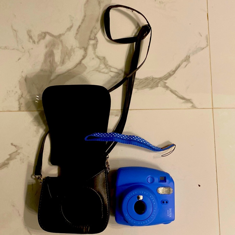 Instax Mini 9 + Carrying Case